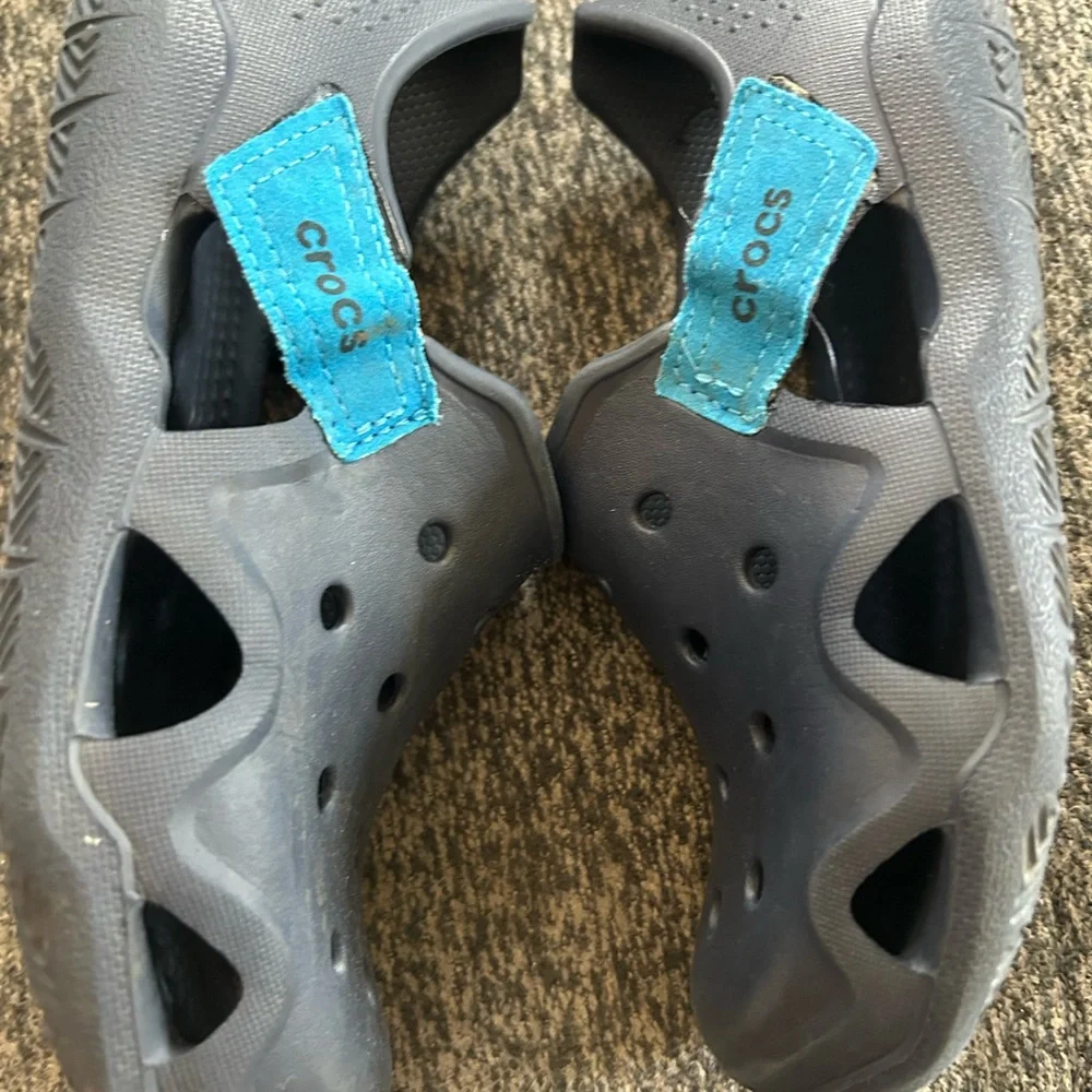 Crocs Size J2 Navy Blue Swiftwater Wave‎ Sandals
